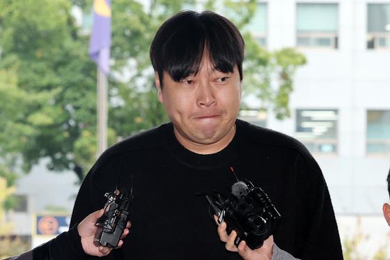 뇌출혈 중환자실의 이진호…불법도박 기소 의견 송치 