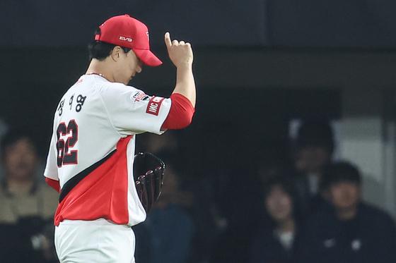 '역전-재역전' 반복 KIA…감독 '신뢰'가 오히려 독?