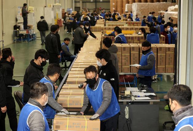 문제지·답안지 배송 시작…전국 85개 시험지구 이동