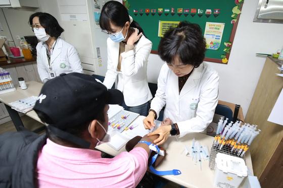 공보의 40% 복무 종료…경북도 "보건진료소 기능 강화"