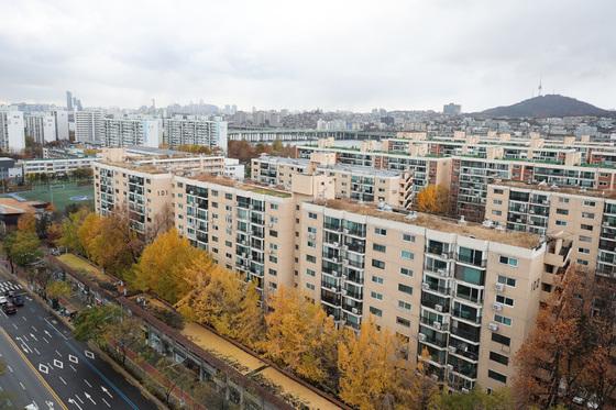 “70층 재건축, 할까? 말까?"…초고층 아파트 경쟁 속사정