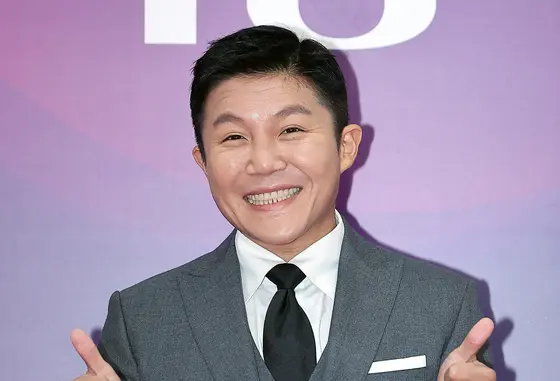 조세호 측 "조폭 연루설 사실무근…허위사실 유포 법적 대응" [공식]