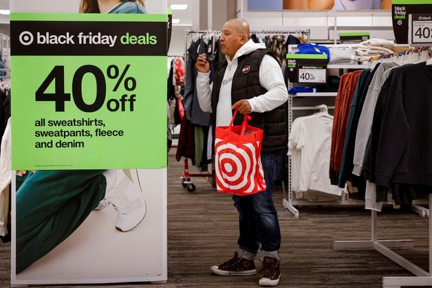 美 12월 소비자 신뢰지수 급락…"노동시장 인식 악화 반영"