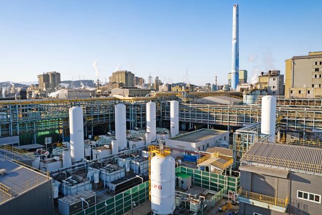 영풍·MBK "고려아연 신주발행금지 가처분 기각 유감…제련소 건설은 지원"