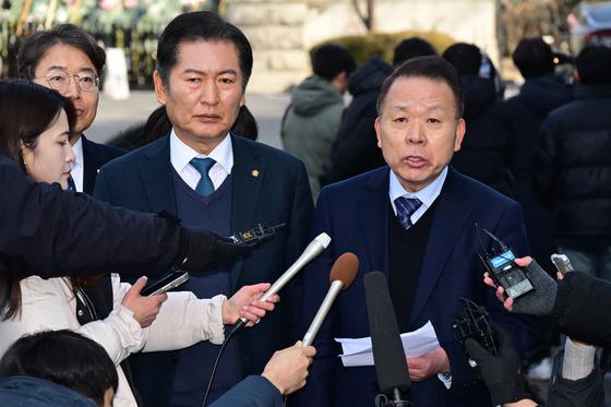 민주, 정청래-공관위원장 연석회의…지선 공천원칙 점검