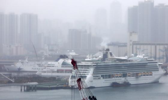해수부, 새만금신항·마산항 신규 크루즈 기항지로 선정