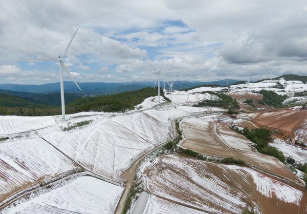 [오늘의 날씨] 강원(28일, 토)…산지 최대 5㎝ 눈