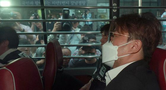 소망교도소 교도관, 김호중에 3000만원 요구…진상조사 착수