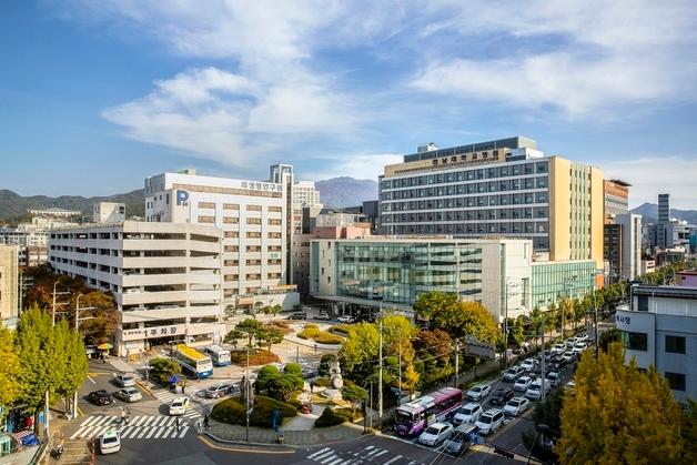 전남대병원 23일 총파업 예고…노사, '인력 충원' 시각 차