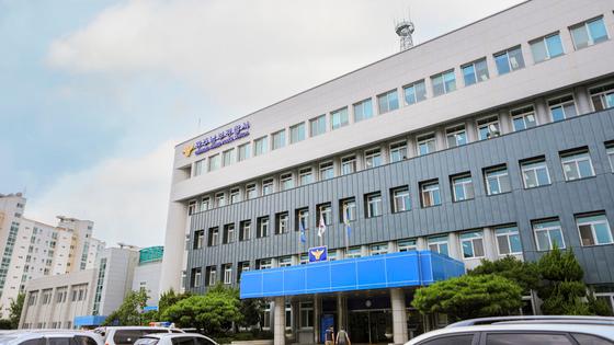 "무시해서" 부인 흉기 살해하고 음독 시도한 60대 구속 송치 