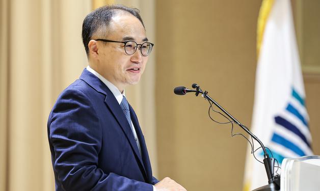 종합특검, '김건희 디올백 봐주기 의혹' 이원석·송경호 출국금지