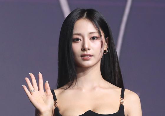 [단독] 트와이스 쯔위, 11년 만에 JYP 떠난다