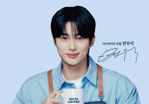 금기 깨는 프랜차이즈업계…'스타 마케팅' 속도