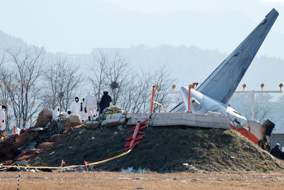 "제주항공 참사 여객기 엔진 결함 가능성도 조사"