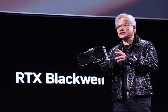 '딥시크 충격'에 몸사린다…일주일새 엔비디아 3000억 판 개미