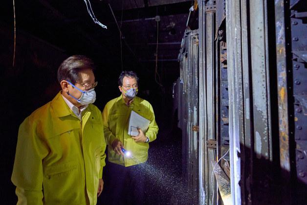 [뉴스1 PICK]국정자원 복구 현장 찾은 이재명 대통령…'현장 고충·의견 청취"