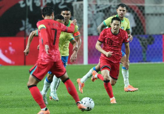 한 발 더 뛰고 팀으로 똘똘…본선까지 8개월, '뭉치'는 강하다