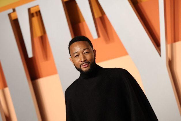 美유명가수 "인류 위해 트럼프 노벨평화상 응원…독재 멈추면 가능"