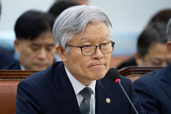 "X수작" 위안부 모욕 의혹 최동석 인사혁신처장 불송치