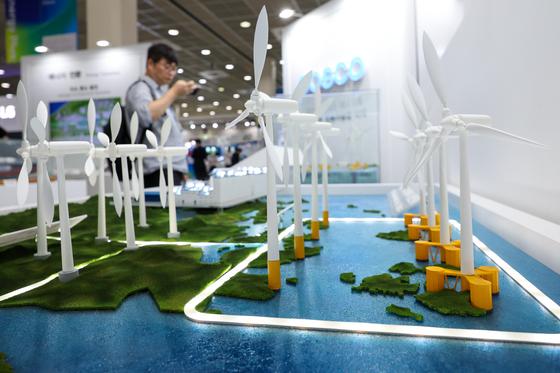 공영주차장 태양광 의무 본격화…2026년 재생E 보급 전국 설명회