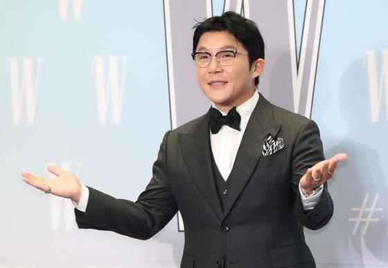 조세호, 조폭에 고가 선물 의혹…'친분'은 인정 