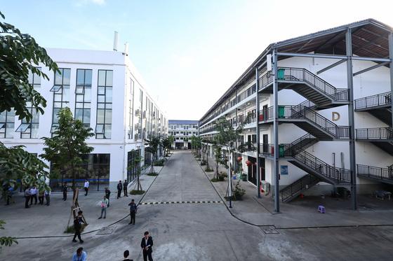 '기본급 월 2000불에 6시 칼퇴근'…캄보디아 '부건조직'의 실체