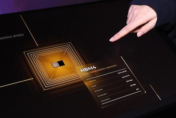 'AI 황금기' 질주하는 K-반도체…'매머드 투자'로 초격차 완성