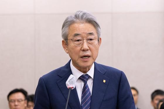 강호동 농협회장 대국민 사과…추가 3억 연봉 겸직 사임