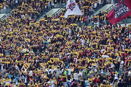 '日 매출 1억' 잠실야구장 편의점 운영권… GS25, 우선협상대상자 선정