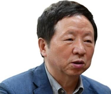 교직 만족도 최하위, 교육 붕괴 알리는 경고음