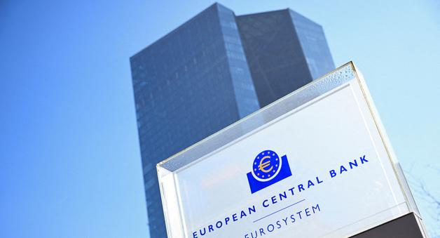 ECB 금리 동결…올해 물가상승률 전망치 대폭 상향