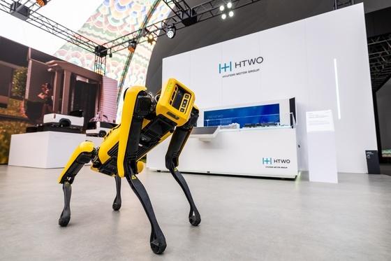 "현대차, 30만원 벽 깼다"…미래車 준비에 '재평가'