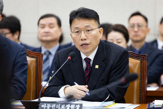 아동권리보장원 "직원 부적절 발언 사과…입양체계 개편 투명하게"