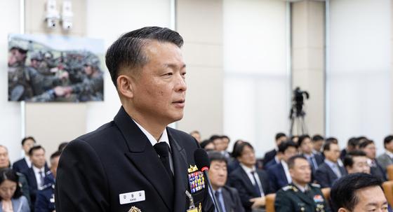 '계엄 관련 의혹' 4성 장군 연이어 직무배제…사상 초유