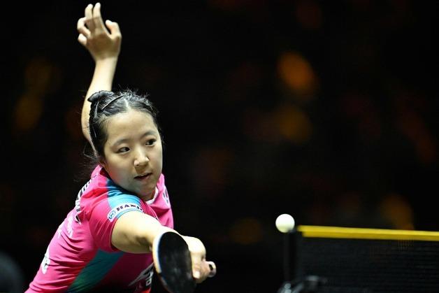 탁구 신유빈, WTT 챔피언스 프랑크푸르트 여자 단식 8강행 