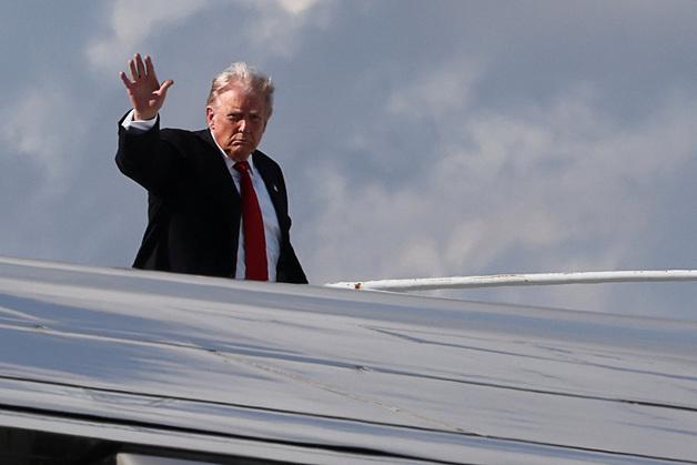 트럼프 "미국인 1인당 최소 2000달러 지급"…관세 정당성 여론전