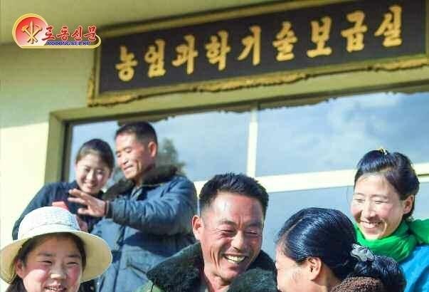 北 농업 근로자가 쓰는 앱 '황금열매'…가입자 1.6배 늘어