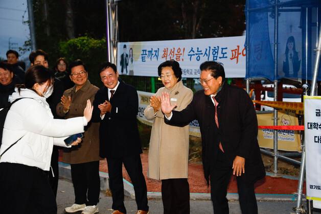 김경희 이천시장, 수능 수험생 격려…"노력한 만큼 좋은 결과 있기를"
