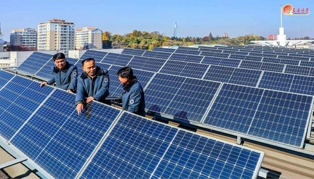 북한, 만성 전력난에 '태양광' 정책 강조