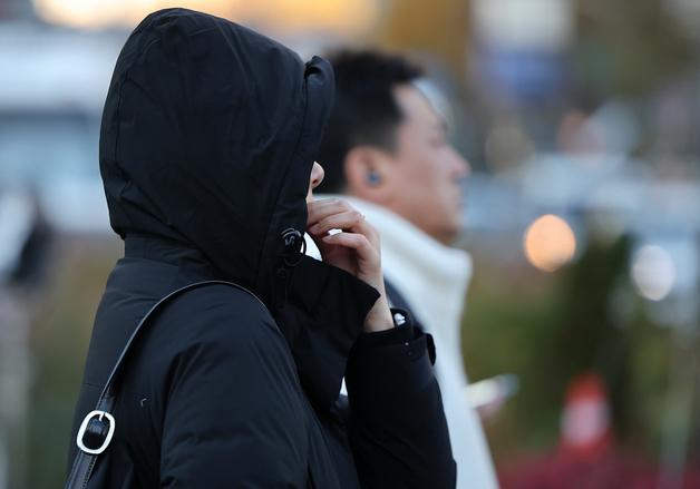 [오늘의 날씨] 충북·세종(5일, 금)…맑고 강추위 계속