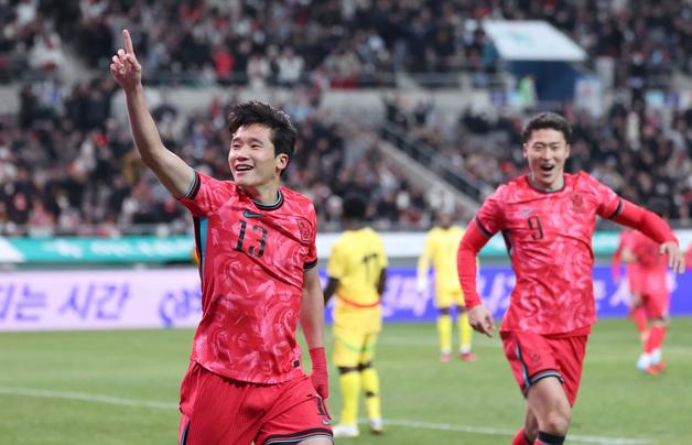 [뉴스1 PICK]'이태석 결승골' 홍명보호, 가나에 1-0 신승