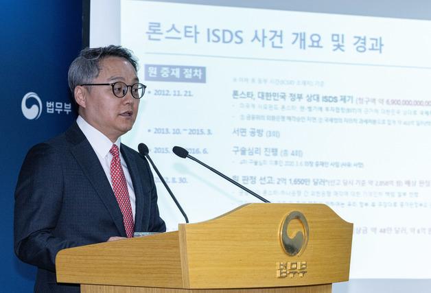 이언주 "한동훈, '론스타 내가 다 했다'? 내 그릇 작다는 것"