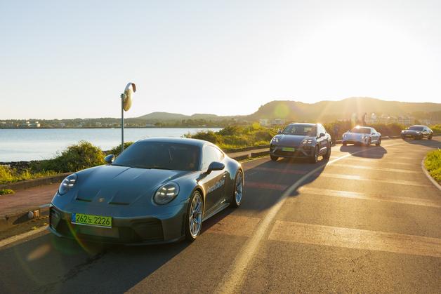 제주 올레길 포르쉐 타고 달리는 기분이란? [시승기]