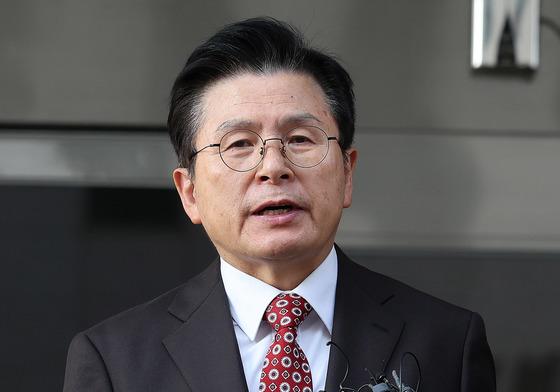 황교안 前총리, '尹 징역 5년 선고' 재판부 기피 신청했지만 기각