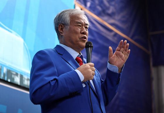 경찰, 전광훈 구속영장 신청 검토…"프린스 그룹 관련 3명 입건"