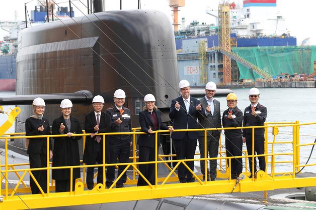 60조 캐나다 잠수함 수주전, 韓 현대차·獨 폭스바겐 대리전 되나