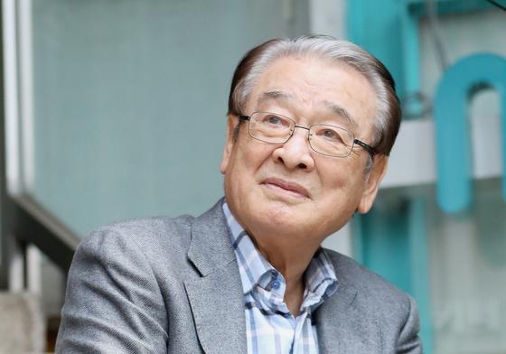 모두의 기억에 머무르는 故이순재…벌써 그리운 큰어른