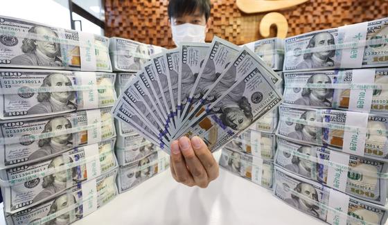 외환보유액 4306억달러…6개월 연속 증가, 세계 9위 유지