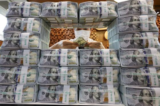 정부, 30억 달러 외평채 발행…美 국채 대비 가산금리 9bp