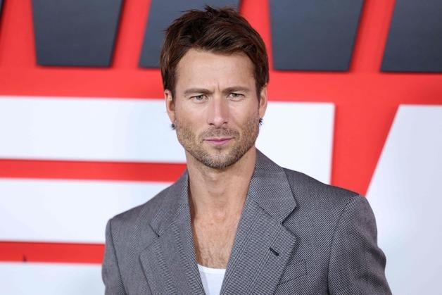 톰 크루즈 후계자·韓 전쟁 참전 용사 후손…'더 러닝 맨' 글렌 파월 향한 'TMI'